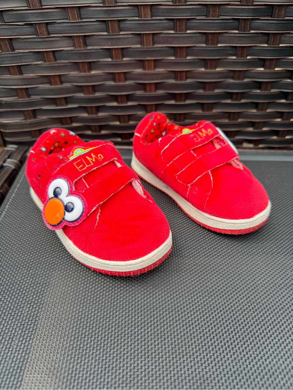Red Elmo 6C Velcro Sneakers